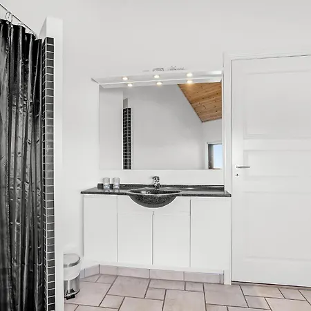 Σπίτι διακοπών Three-bedroom In *