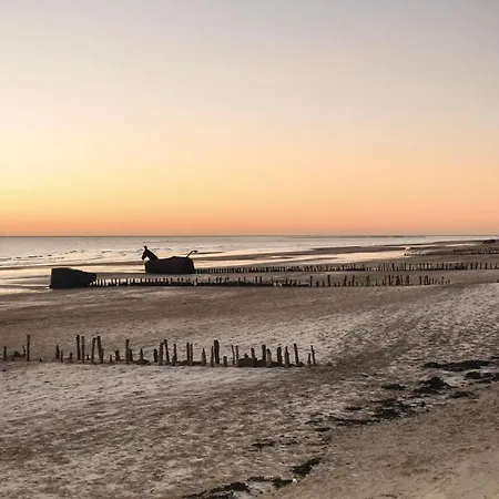 Strandhuis Met 3 Slaapkamers In Blåvand *